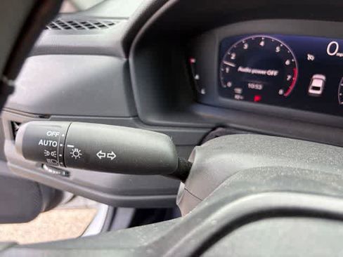 Used 2025 Honda Accord LX image 16