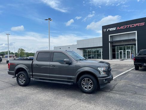 Used 2017 Ford F150 Lariat w/ Equipment Group 502A Luxury AWD/4WD image 2