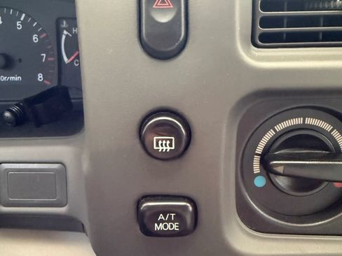 Used 2000 Mitsubishi Montero Sport XLS AWD/4WD image 46