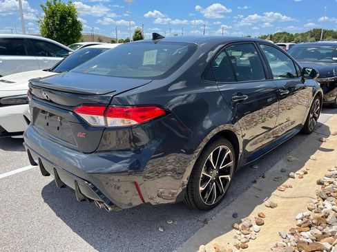 Used 2024 Toyota Corolla SE w/ SE Premium Package FWD image 4