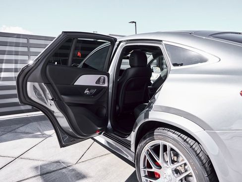 Used 2024 Mercedes-Benz GLE 63 AMG S image 29