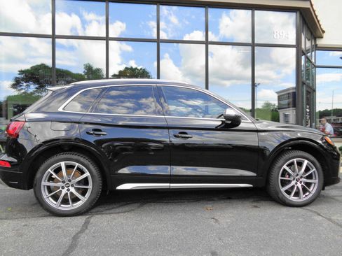 Used 2021 Audi SQ5 Premium Plus w/ Premium Plus Package AWD/4WD image 4