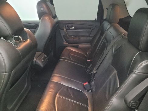 Used 2016 GMC Acadia SLT AWD/4WD image 18