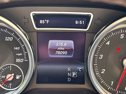 Used 2019 Mercedes-Benz GLE 400 4MATIC image 25