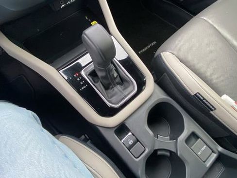 Certified 2025 Subaru Forester Limited AWD/4WD image 30