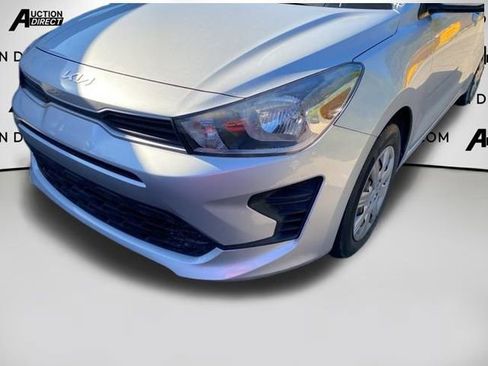 Used 2022 Kia Rio LX image 5