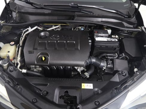Used 2021 Toyota C-HR LE FWD image 46