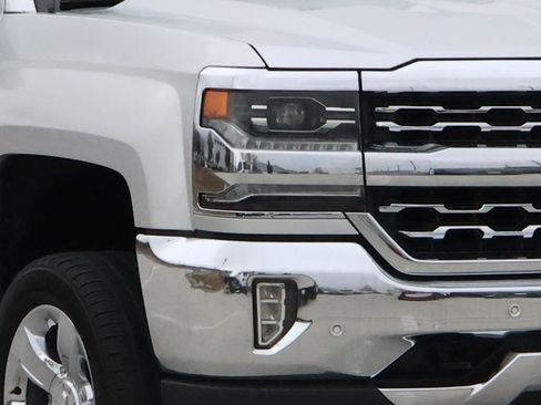 Used 2018 Chevrolet Silverado 1500 LTZ w/ Texas Edition image 7
