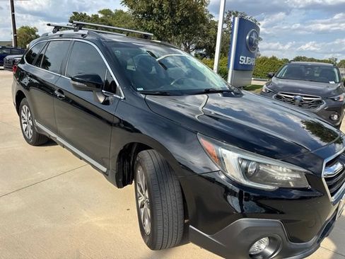 Used 2019 Subaru Outback 2.5i Touring AWD/4WD image 1
