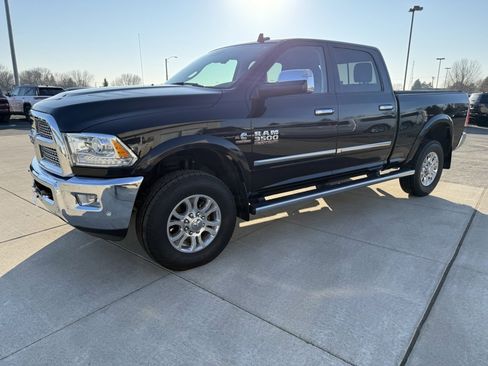 Used 2017 RAM 3500 Laramie image 3