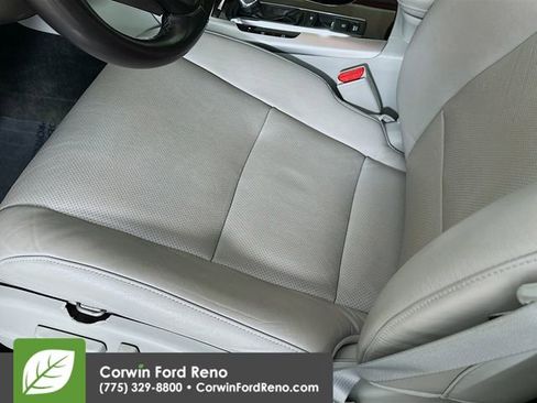 Used 2015 Acura TLX w/ Technology Package FWD image 20