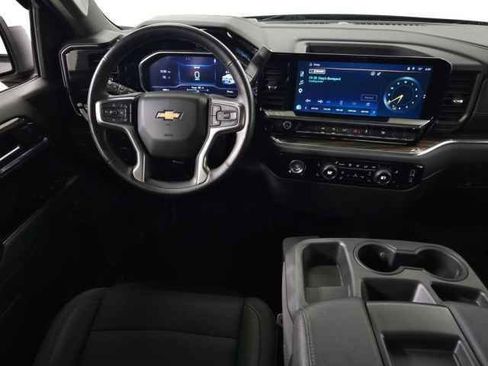Used 2023 Chevrolet Silverado 1500 LT image 18