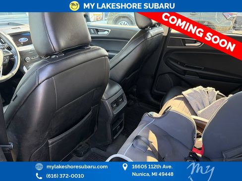 Used 2020 Ford Edge SEL w/ Cold Weather Package AWD/4WD image 14