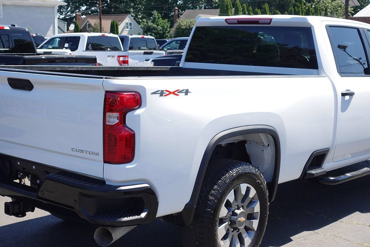 Used 2025 Chevrolet Silverado 2500 Custom w/ Custom Value Package AWD/4WD image 12