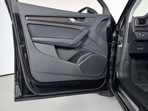 Used 2023 Audi Q5 2.0T Premium image 20