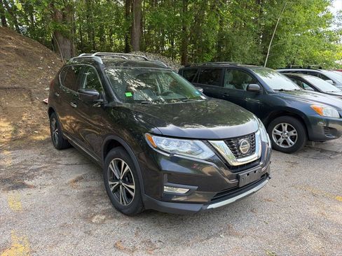 Used 2018 Nissan Rogue SL w/ Premium Package AWD/4WD image 5