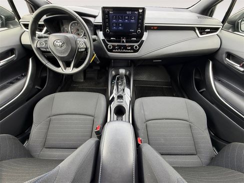Used 2022 Toyota Corolla SE image 11