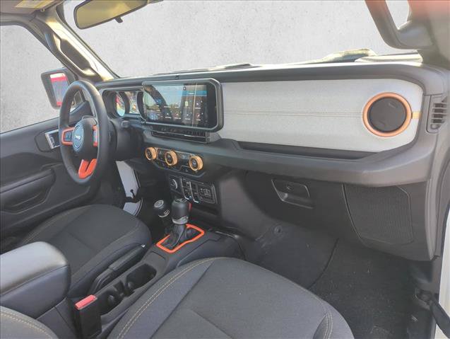 Used 2024 Jeep Wrangler Unlimited Sport AWD/4WD image 25