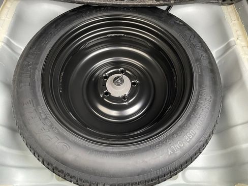 New 2026 Honda HR-V EX-L image 10