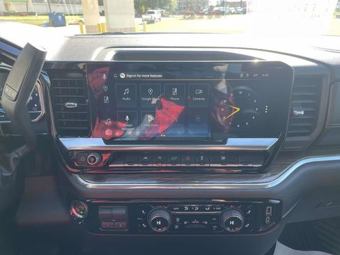 Used 2023 Chevrolet Silverado 1500 LT image 22