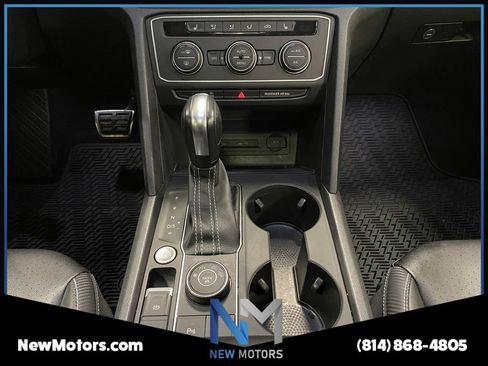 Used 2021 Volkswagen Atlas Cross Sport SE w/ Panoramic Sunroof Package AWD/4WD image 11
