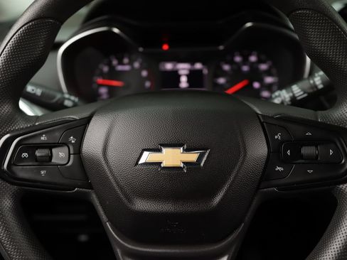 Used 2023 Chevrolet TrailBlazer LT AWD/4WD image 10