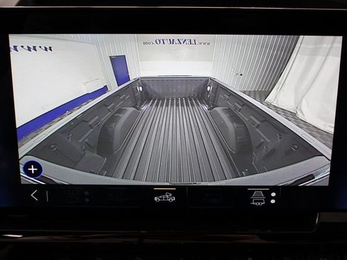 Used 2023 Chevrolet Silverado 1500 ZR2 image 22