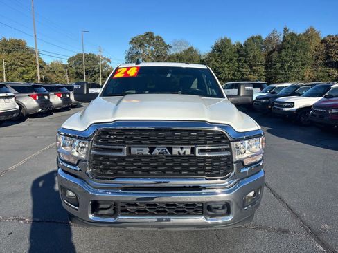 Used 2024 RAM 2500 Big Horn image 23