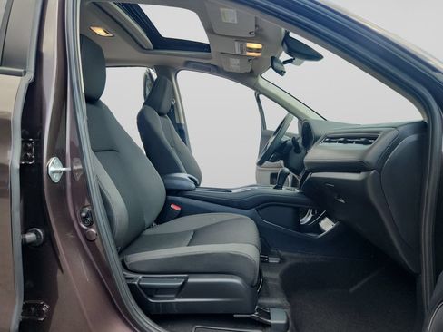 Used 2022 Honda HR-V EX image 17