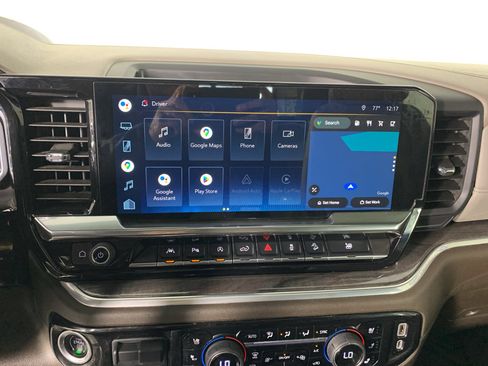 Used 2022 Chevrolet Silverado 1500 LTZ w/ LTZ Premium Package AWD/4WD image 25