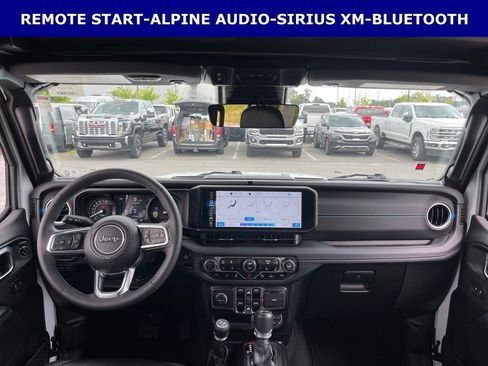 Used 2024 Jeep Wrangler High Altitude AWD/4WD image 15