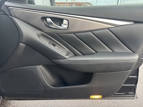 Used 2018 INFINITI Q50 Sport image 9