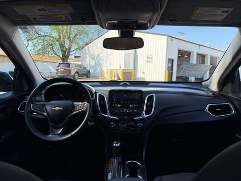 Used 2019 Chevrolet Equinox LT w/ Sun & Navigation Package image 26