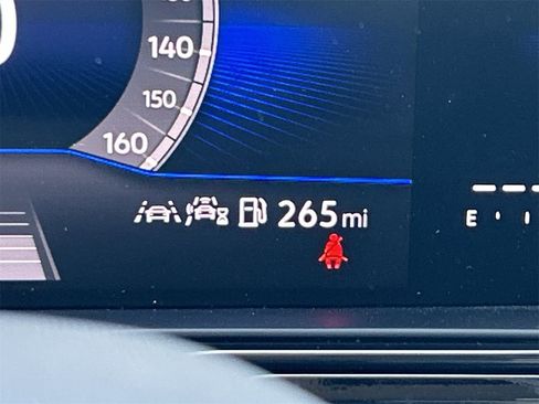 New 2025 Volkswagen Taos S image 28