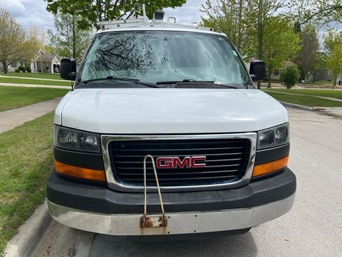 Used 2016 GMC Savana 2500 RWD image 3