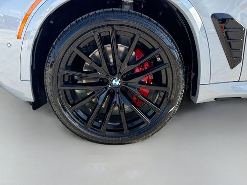 New 2026 BMW X5 xDrive40i w/ M Sport Package AWD/4WD image 42