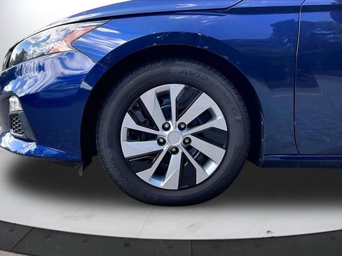 Used 2022 Nissan Altima 2.5 S FWD image 30
