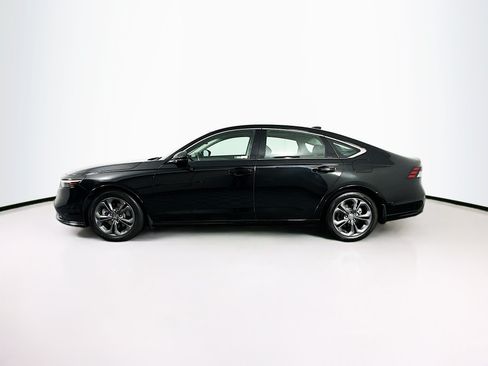 Used 2025 Honda Accord EX-L image 4