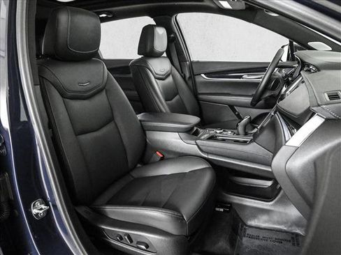 Used 2025 Cadillac XT5 Premium Luxury w/ LPO, Floor Liner Package AWD/4WD image 22