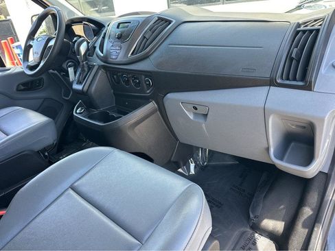 Used 2019 Ford Transit 250 148 High Roof Extended RWD image 4