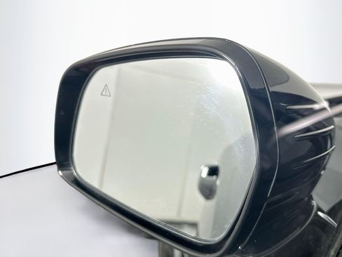Used 2022 Kia Sorento S FWD image 16