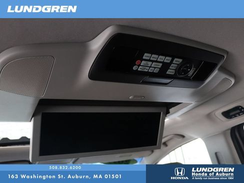Used 2012 Honda Odyssey Touring image 18