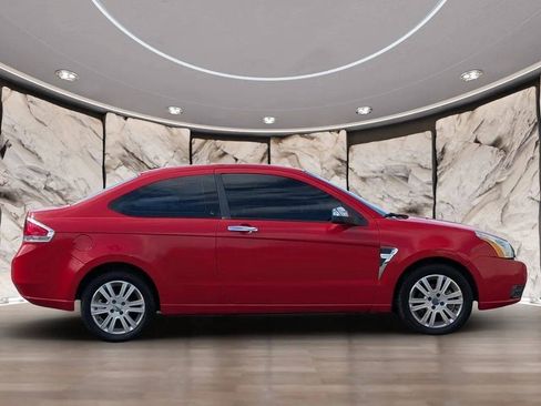 Used 2008 Ford Focus SE FWD image 14