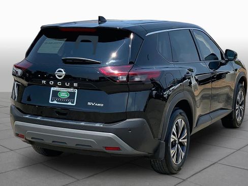 Used 2021 Nissan Rogue SV AWD/4WD image 12