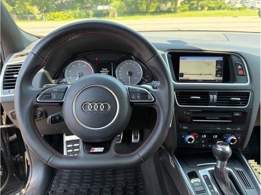 Used 2016 Audi SQ5 Premium Plus AWD/4WD image 15