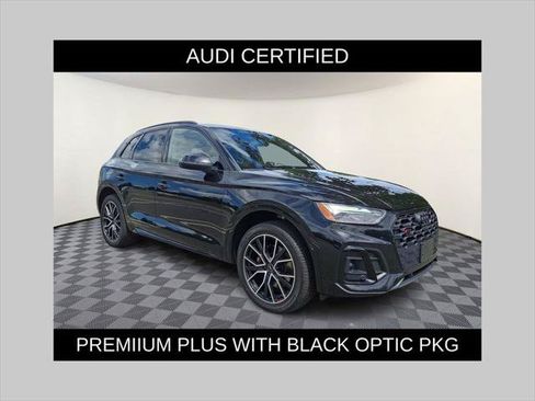 Certified 2023 Audi SQ5 Premium Plus w/ Premium Plus Package AWD/4WD image 1