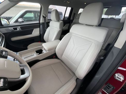 Used 2025 Hyundai Santa Fe SEL image 39