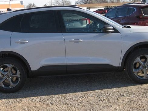 New 2026 Ford Escape ST-Line w/ Cold Weather Package AWD/4WD image 1