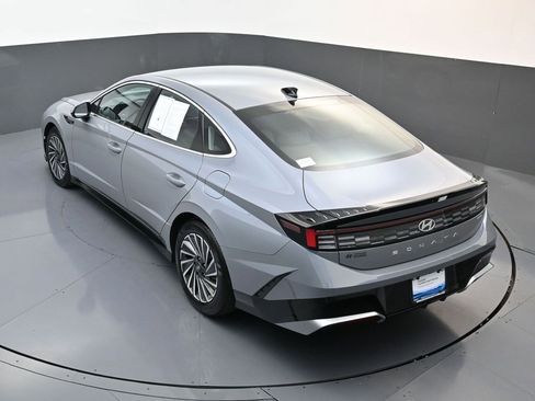 Used 2025 Hyundai Sonata SEL FWD image 18