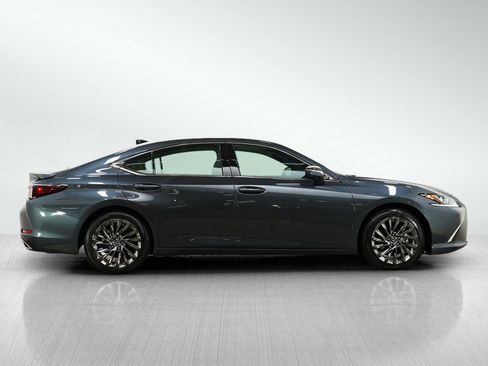Used 2025 Lexus ES 350 w/ Luxury Package FWD image 6